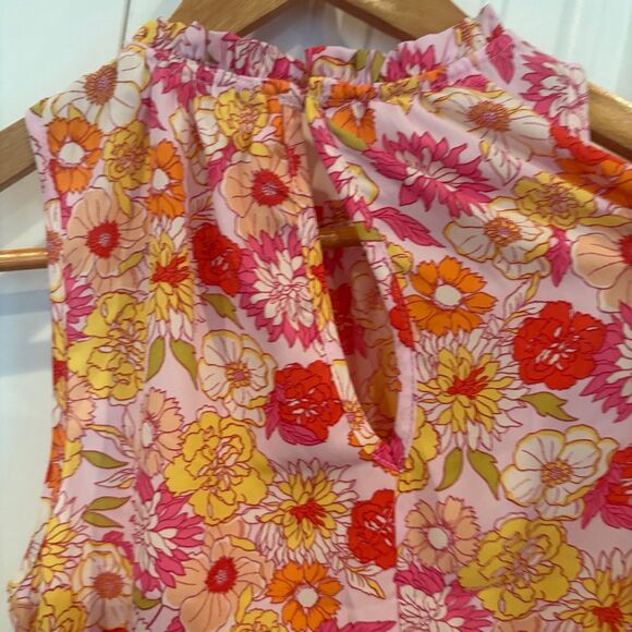 Sienna Sky Floral Tank Top Size Small - Picture 6 of 9